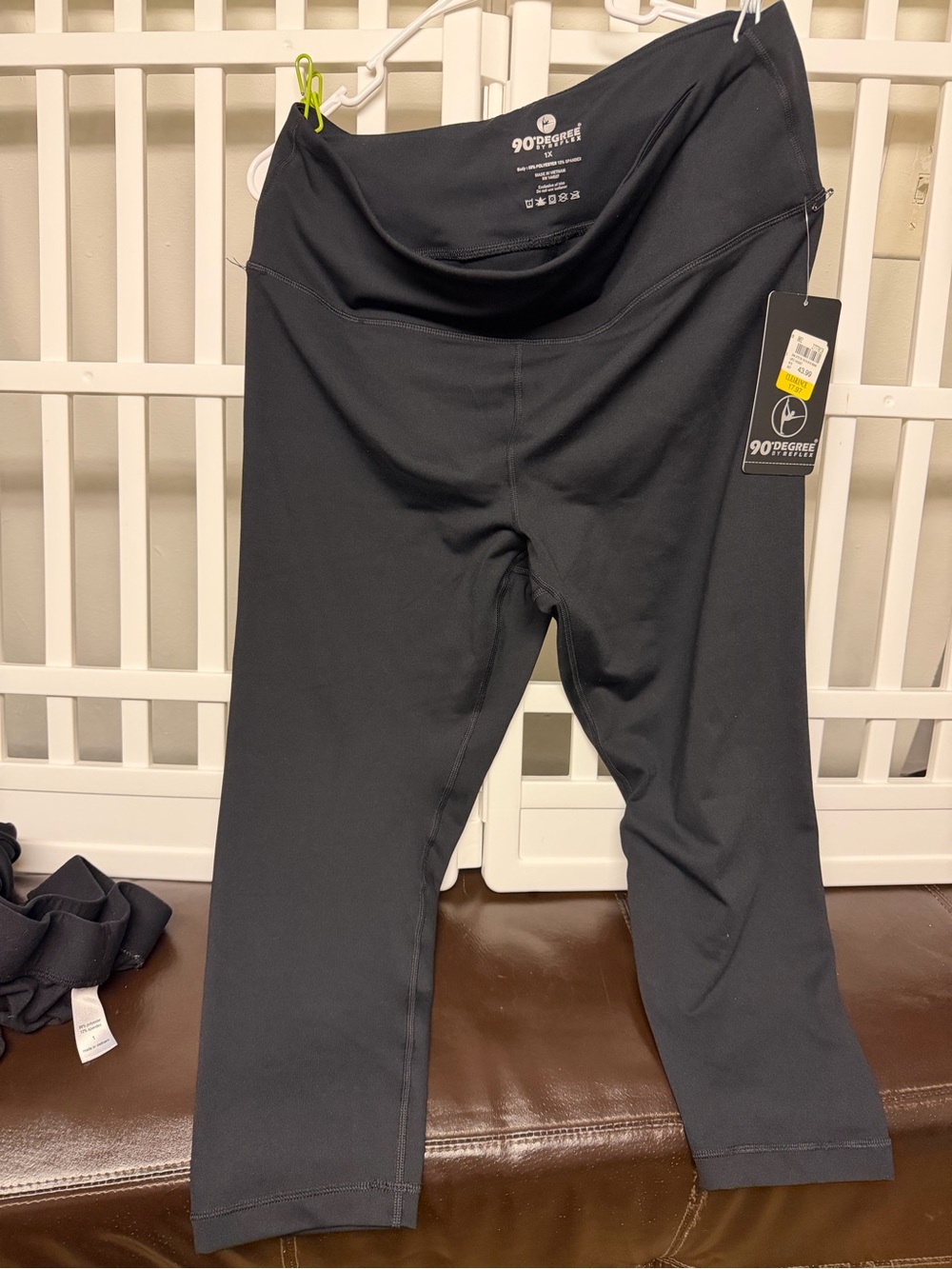 90 Degree By Reflex Black High-Rise Capris